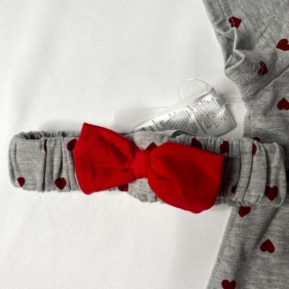 Disney Baby Minnie Mouse Valentines Heart Romper Gray Size Newborn - Picture 5 of 14